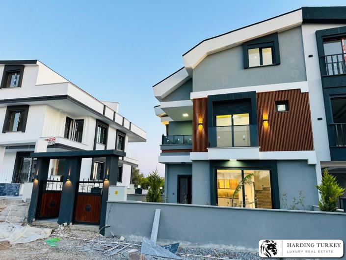 Image No.4-Jumelé de 3 chambres à vendre à Altinkum