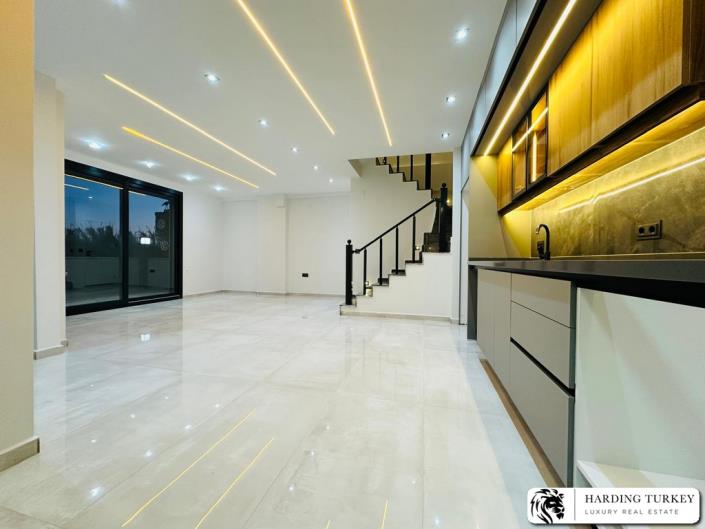 Image No.25-Jumelé de 3 chambres à vendre à Altinkum