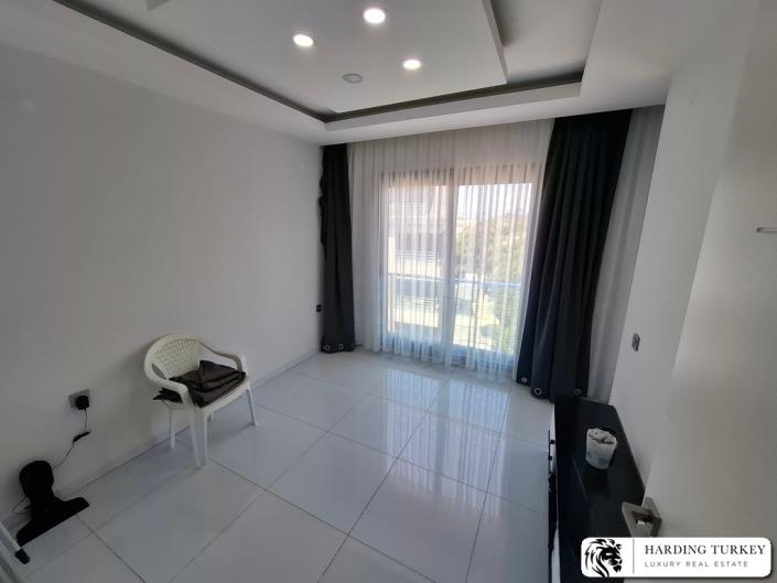 Image No.20-3 Bed Duplex for sale