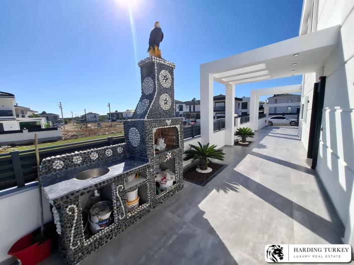 Image No.9-4 Bed Villa / Detached for sale