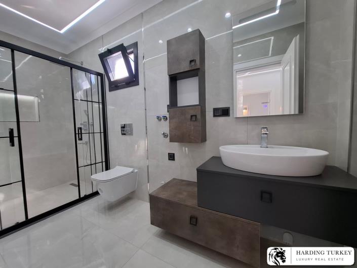 Image No.34-4 Bed Villa / Detached for sale