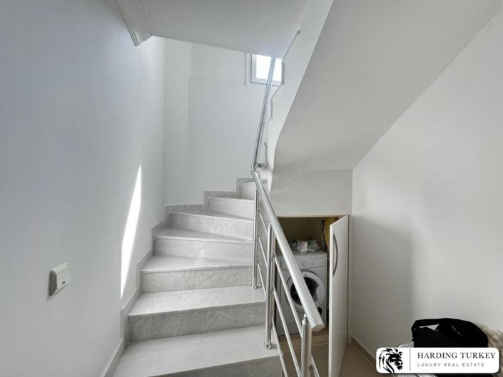 Image No.23-3 Bed Duplex for sale