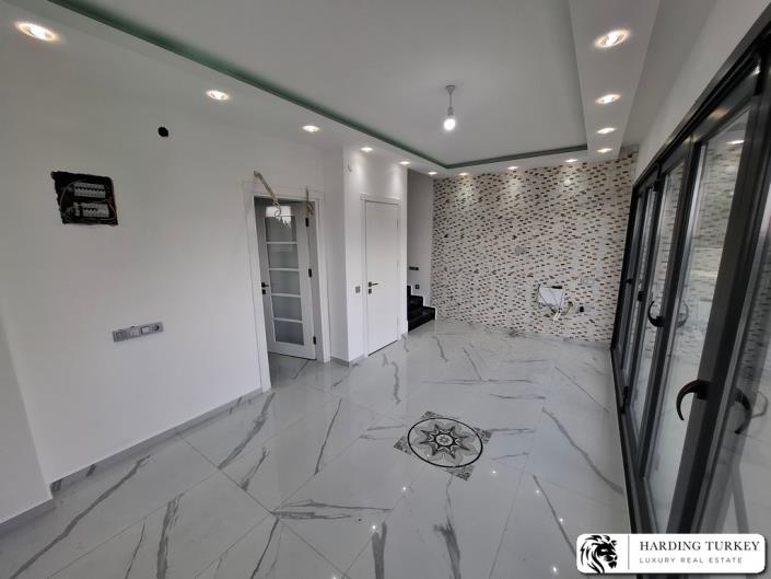 Image No.11-3 Bed Semi-Detached for sale