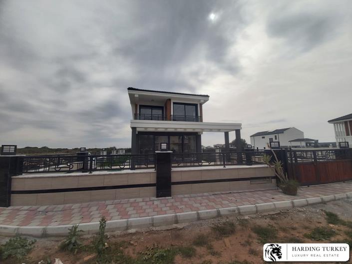 Image No.6-3 Bed Villa / Detached for sale