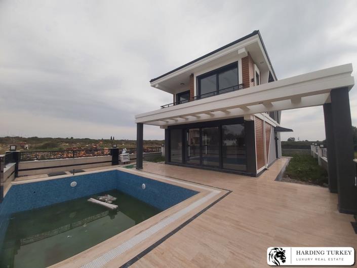 Image No.3-3 Bed Villa / Detached for sale