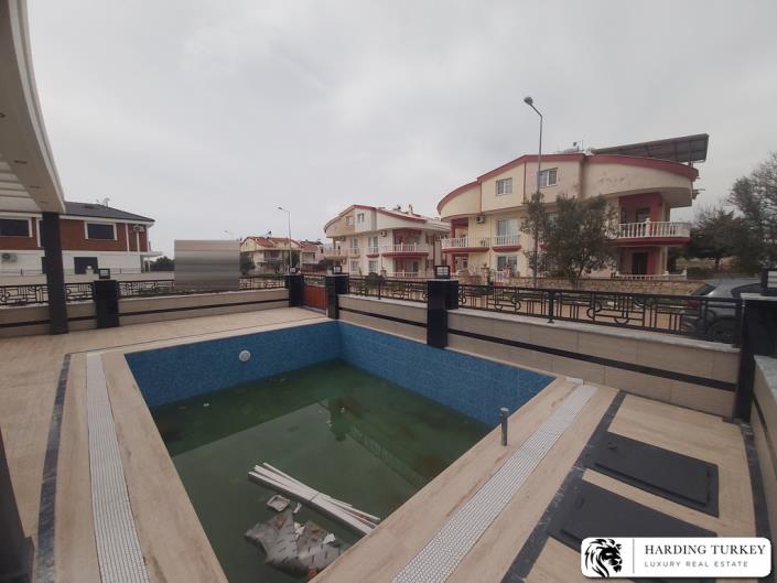 Image No.9-3 Bed Villa / Detached for sale