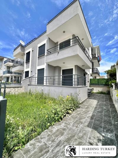 Image No.4-3 Bed Semi-Detached for sale