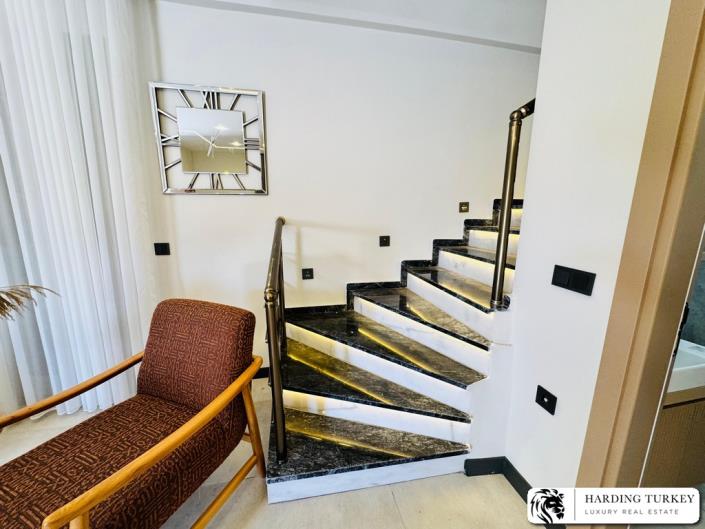 Image No.34-3 Bed Semi-Detached for sale