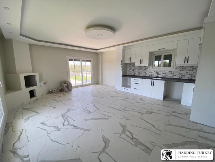 Image No.15-4 Bed Villa / Detached for sale