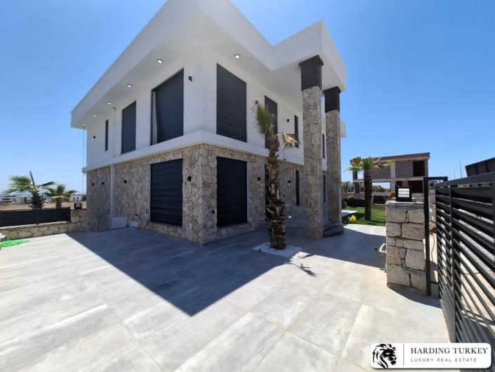 Image No.14-Villa / Détaché de 4 chambres à vendre à Altinkum