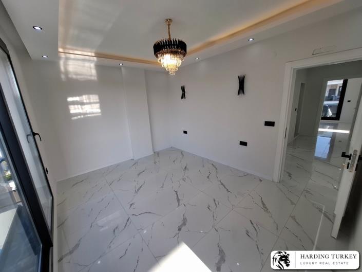 Image No.25-4 Bed Villa / Detached for sale