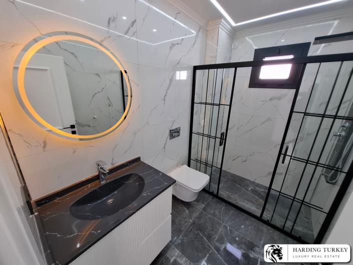 Image No.27-4 Bed Villa / Detached for sale