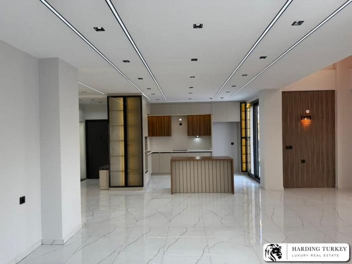 Image No.3-Villa / Détaché de 4 chambres à vendre à Altinkum