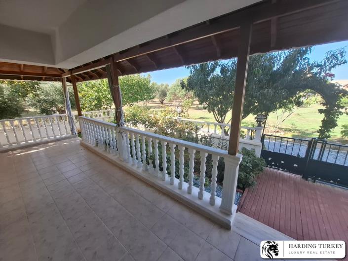 Image No.12-Jumelé de 4 chambres à vendre à Altinkum