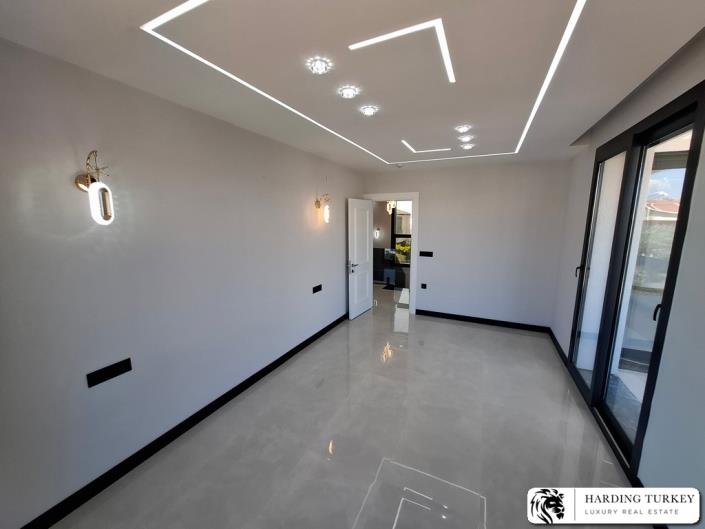 Image No.26-4 Bed Villa / Detached for sale