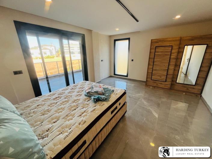 Image No.17-Villa / Détaché de 5 chambres à vendre à Akbuk