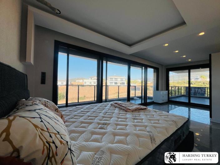 Image No.19-Villa / Détaché de 5 chambres à vendre à Akbuk