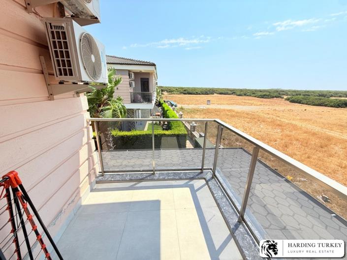 Image No.10-3 Bed Semi-Detached for sale