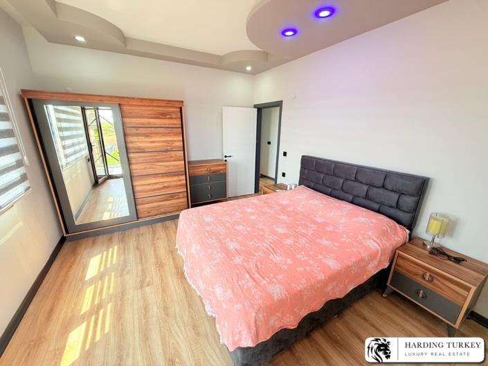 Image No.11-3 Bed Semi-Detached for sale