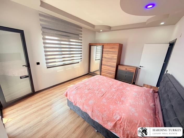 Image No.12-3 Bed Semi-Detached for sale