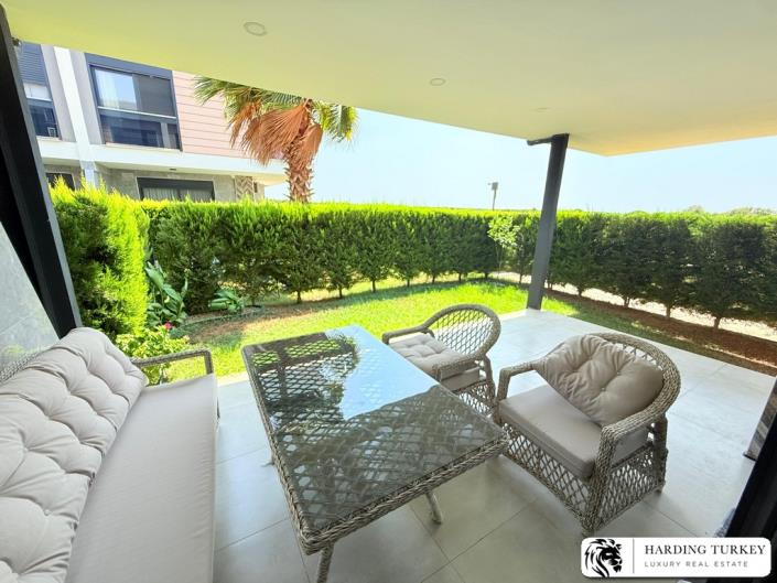 Image No.22-3 Bed Semi-Detached for sale