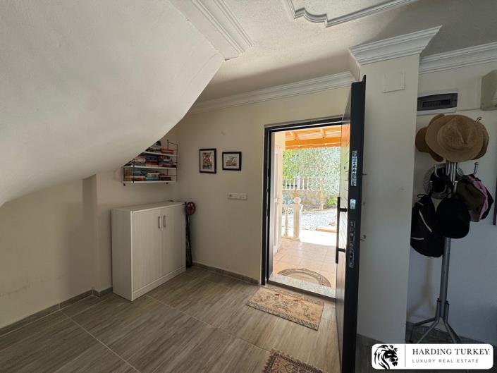 Image No.18-3 Bed Semi-Detached for sale