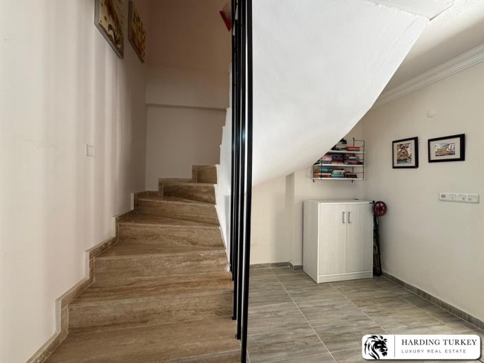 Image No.26-3 Bed Semi-Detached for sale