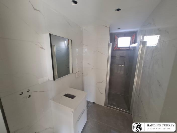 Image No.20-2 Bed Apartment for sale