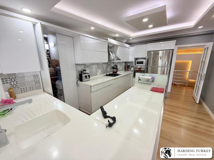 Image No.7-3 Bed Duplex for sale