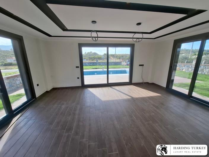 Image No.10-Villa / Détaché de 4 chambres à vendre à Akbuk