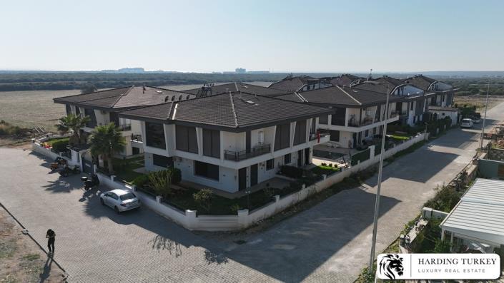 Image No.11-3 Bed Semi-Detached for sale