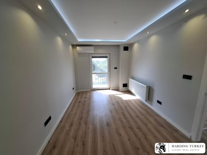 Image No.31-3 Bed Semi-Detached for sale