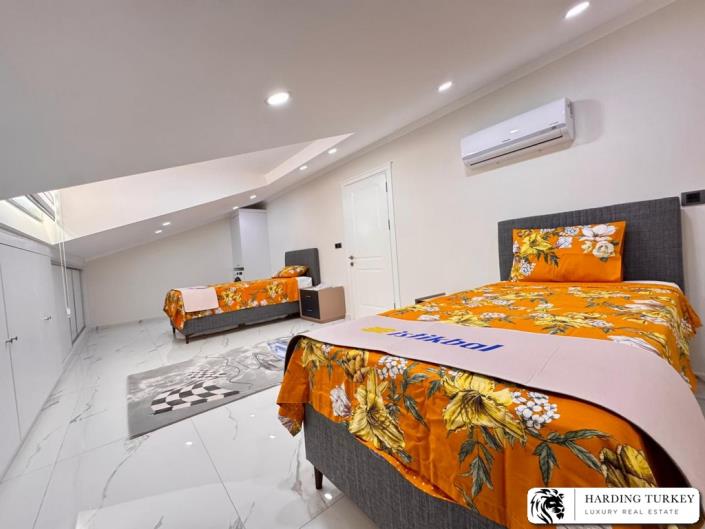 Image No.14-Villa / Détaché de 5 chambres à vendre à Altinkum