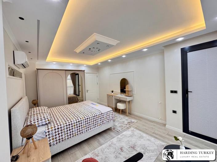 Image No.20-Villa / Détaché de 5 chambres à vendre à Altinkum