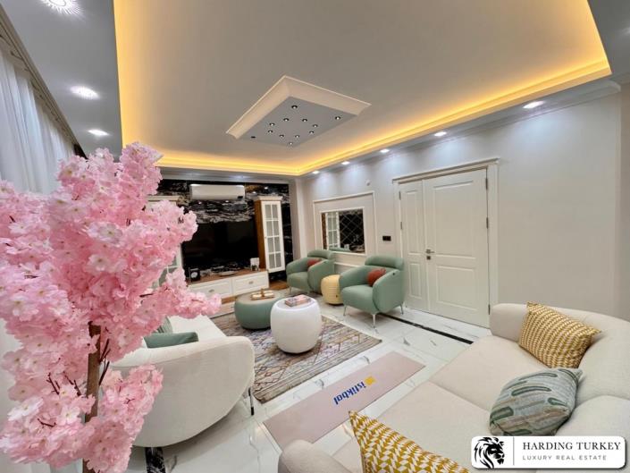 Image No.35-Villa / Détaché de 5 chambres à vendre à Altinkum