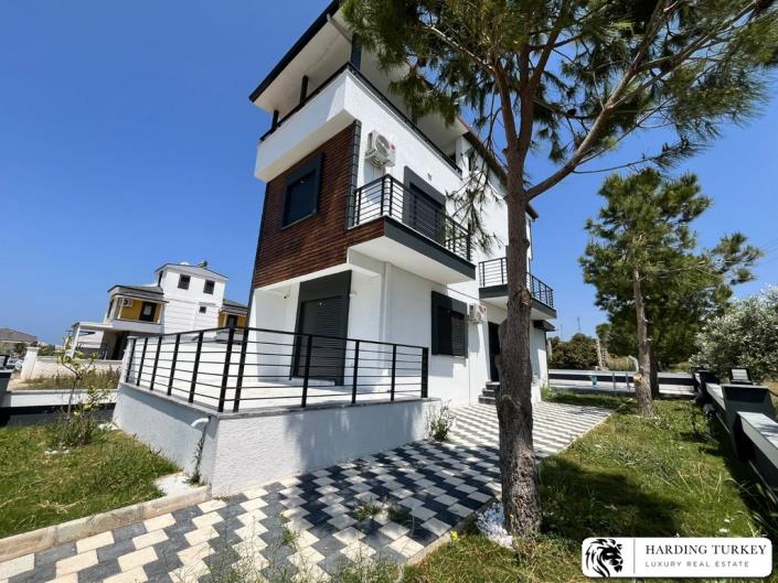 Image No.4-Jumelé de 3 chambres à vendre à Altinkum