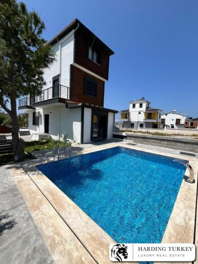 Image No.10-Jumelé de 3 chambres à vendre à Altinkum