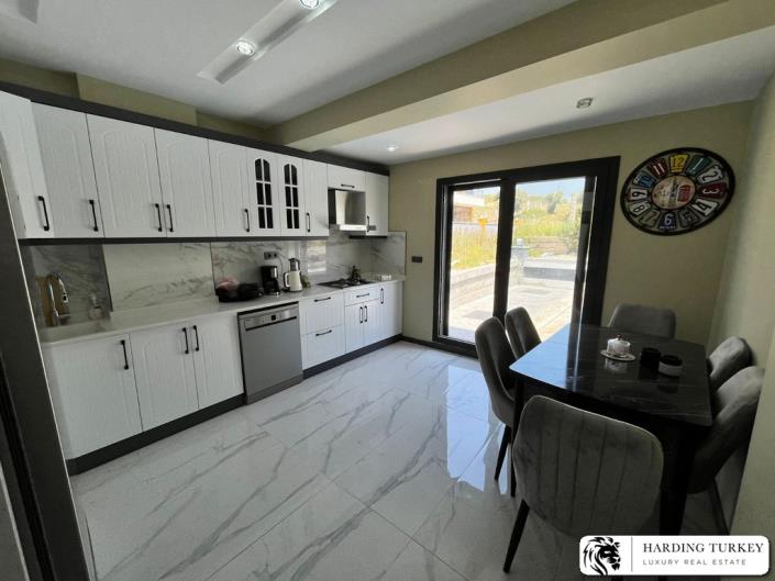 Image No.11-Jumelé de 3 chambres à vendre à Altinkum