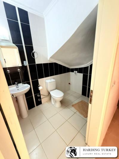 Image No.10-Duplex de 3 chambres à vendre à Altinkum