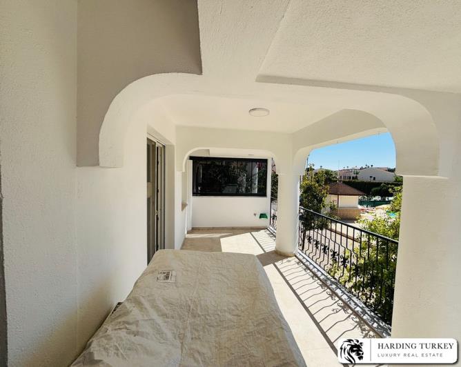 Image No.12-Appartement de 2 chambres à vendre à Altinkum