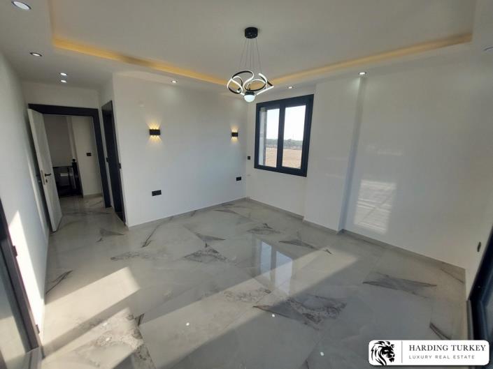 Image No.36-4 Bed Villa / Detached for sale