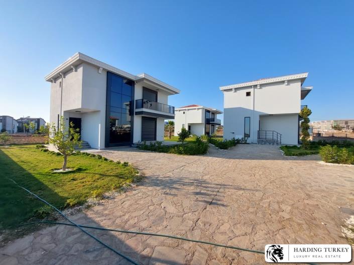 Image No.6-3 Bed Villa / Detached for sale