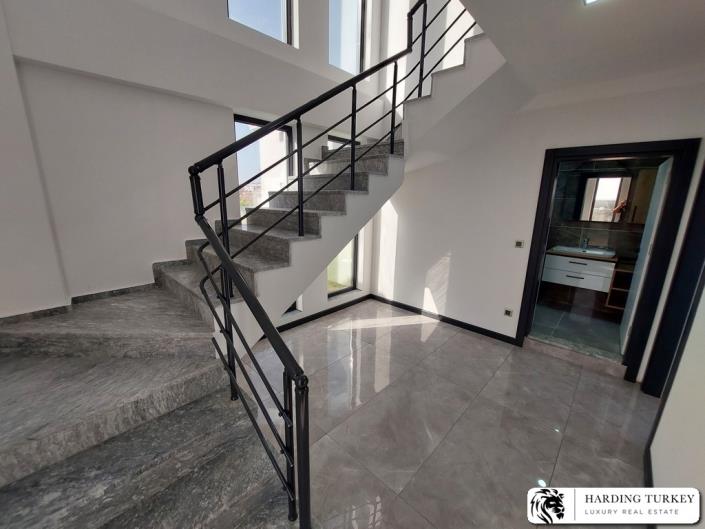 Image No.13-3 Bed Villa / Detached for sale