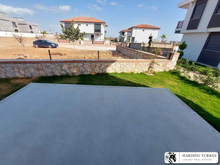 Image No.21-3 Bed Villa / Detached for sale