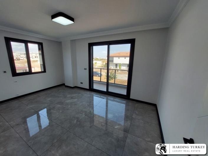 Image No.32-3 Bed Villa / Detached for sale