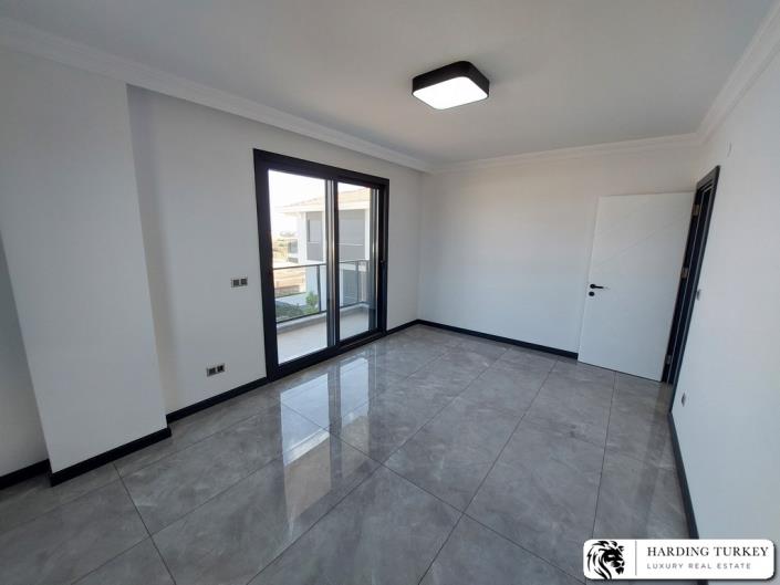 Image No.33-3 Bed Villa / Detached for sale