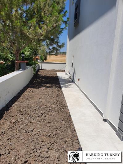 Image No.20-3 Bed Villa / Detached for sale