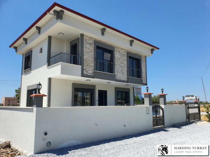 Image No.2-3 Bed Villa / Detached for sale