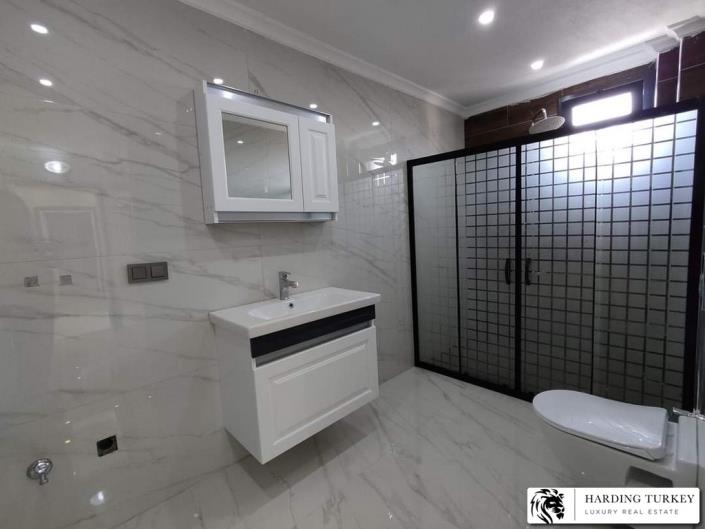 Image No.11-4 Bed Villa / Detached for sale