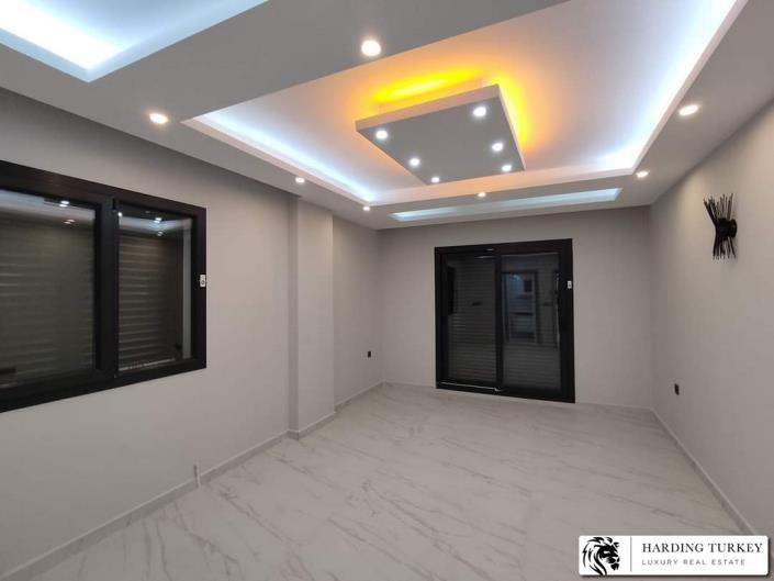 Image No.14-4 Bed Villa / Detached for sale